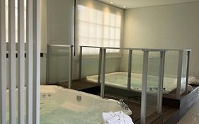 Guemes Hotel & Spa